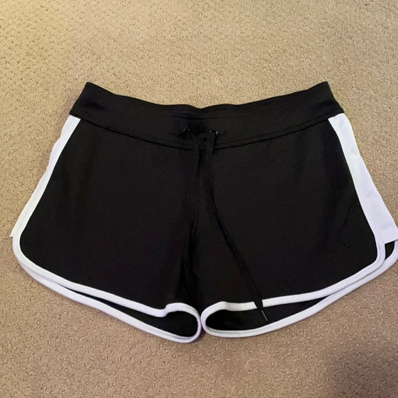 Danskin Now Shorts Danskin Now Athletic Shorts Medium Poshmark